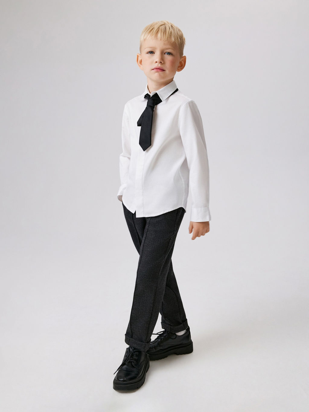 ACOOLA / Брюки детские для мальчиков Antony черно-серый