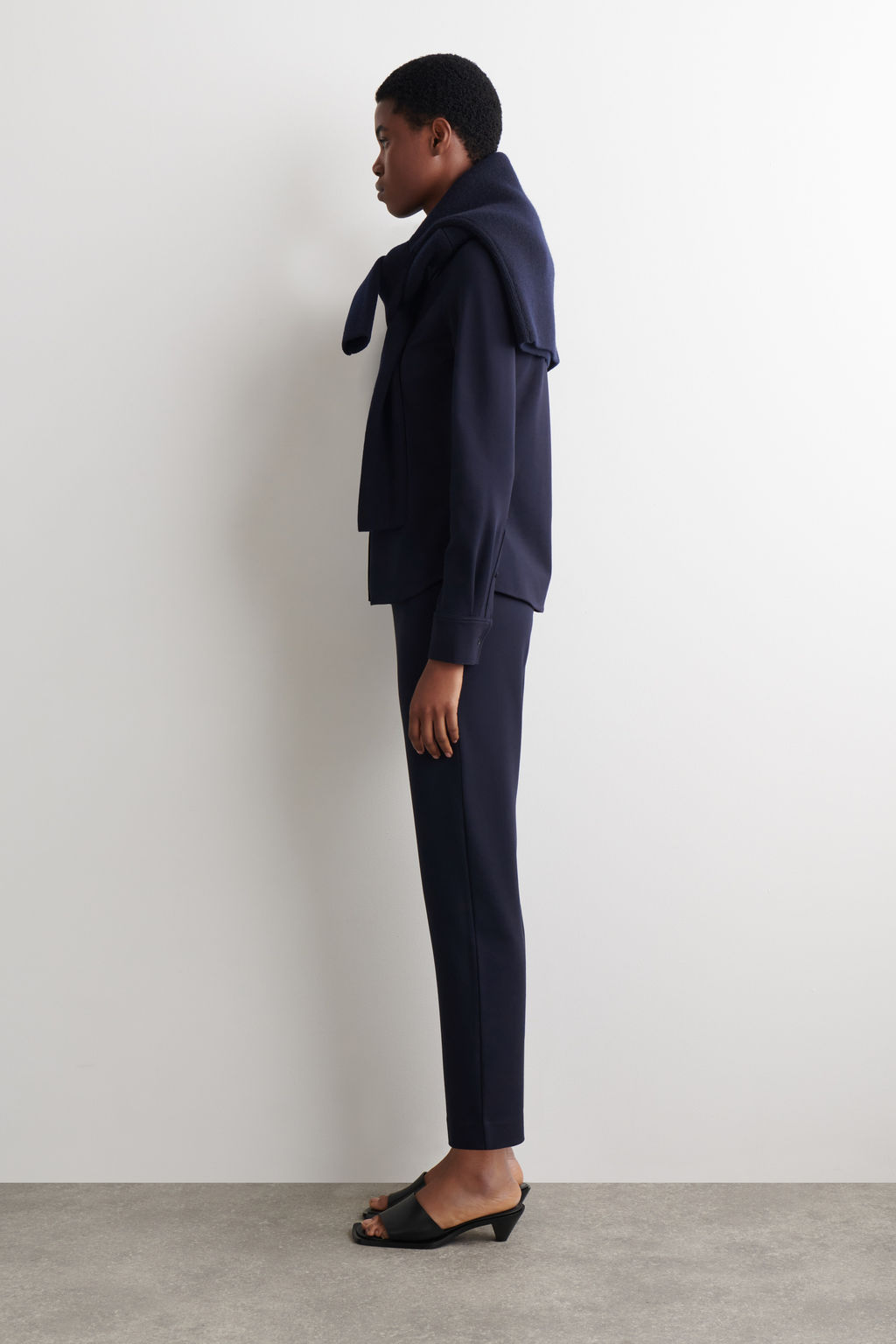 PANTAL?N EL?STICO STRAIGHT LEG - H&m фото 3