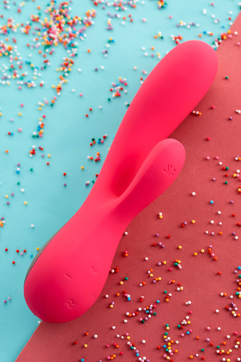 Нереалистичный вибратор Satisfyer Mono Flex, силикон, красный, 20,4 см.