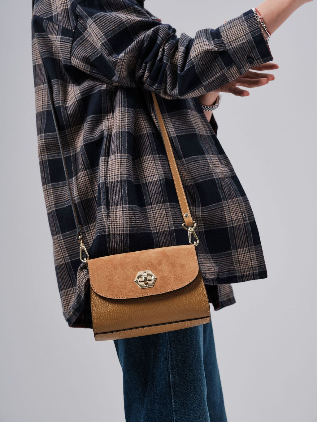 Сумка замшевая Deboro 31033 глина