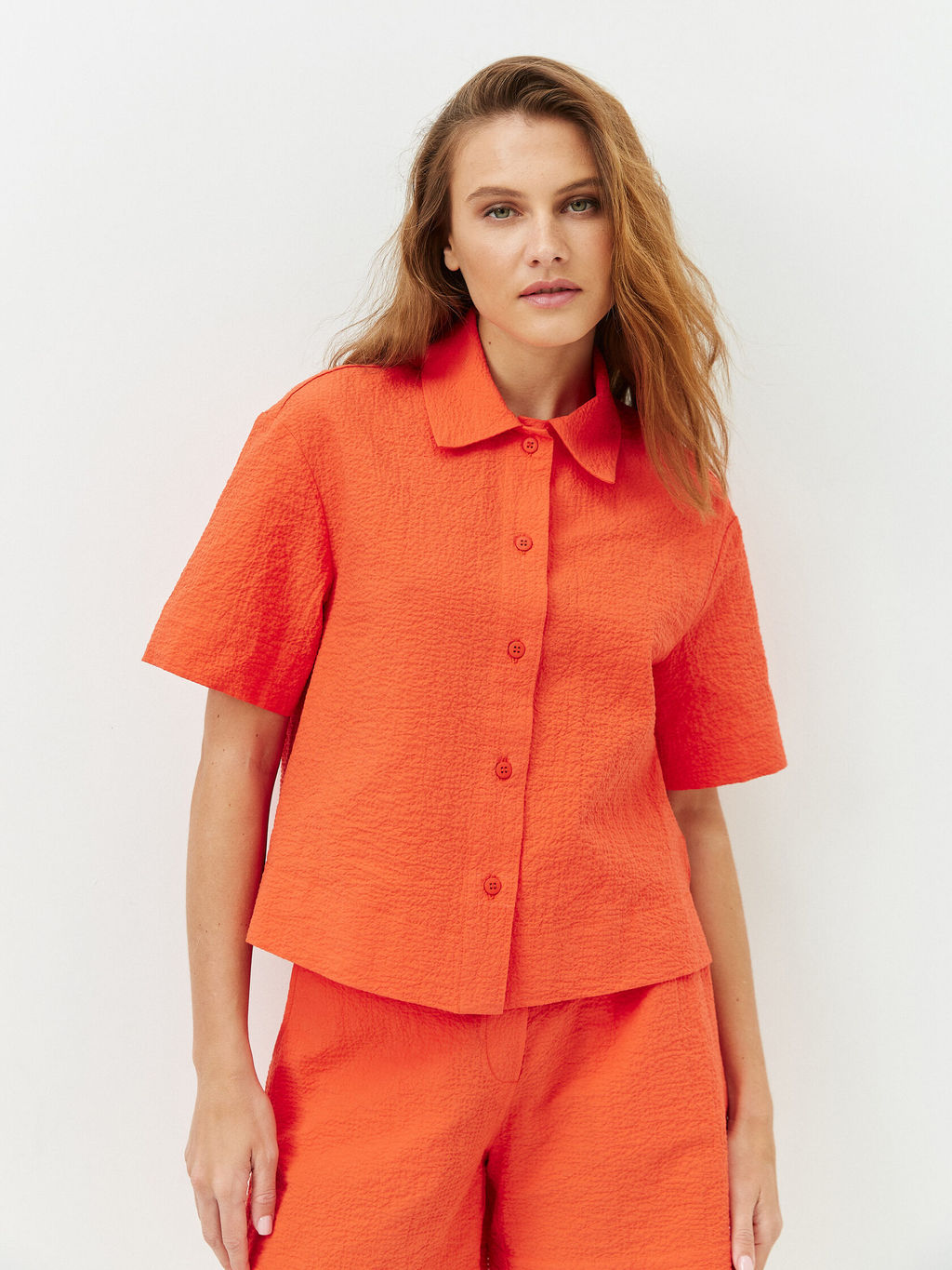 Укороченная рубашка из сжатого хлопка - TO BE ONE фото 2