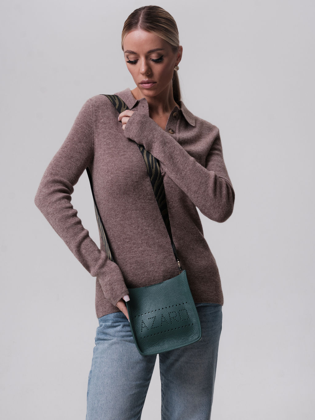 Сумка кожаная на плечо Azaro 30996 минт