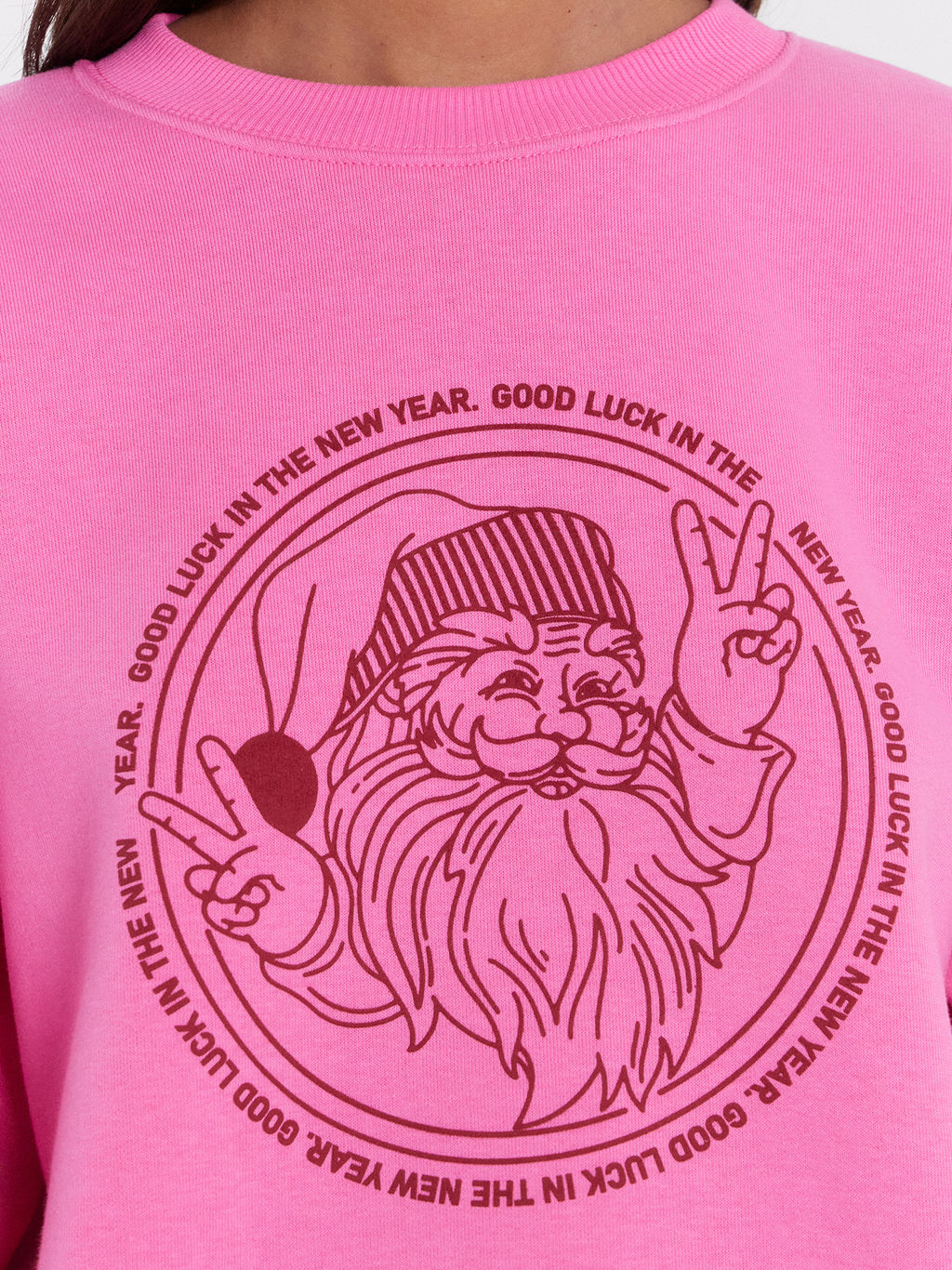 Свитшот женский розовый новогодний с печатью - Mark formelle фото 4