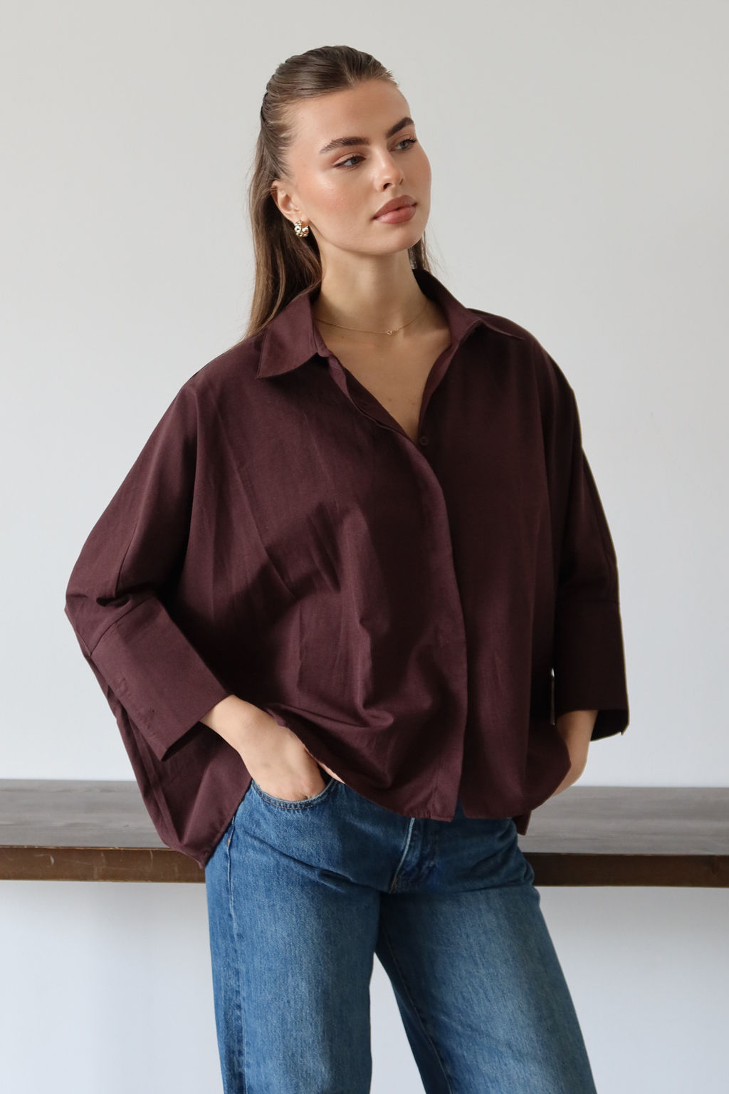 Beyaz Genis Mansetli Oversize Dokuma Gomlek TWOAW26GO00130