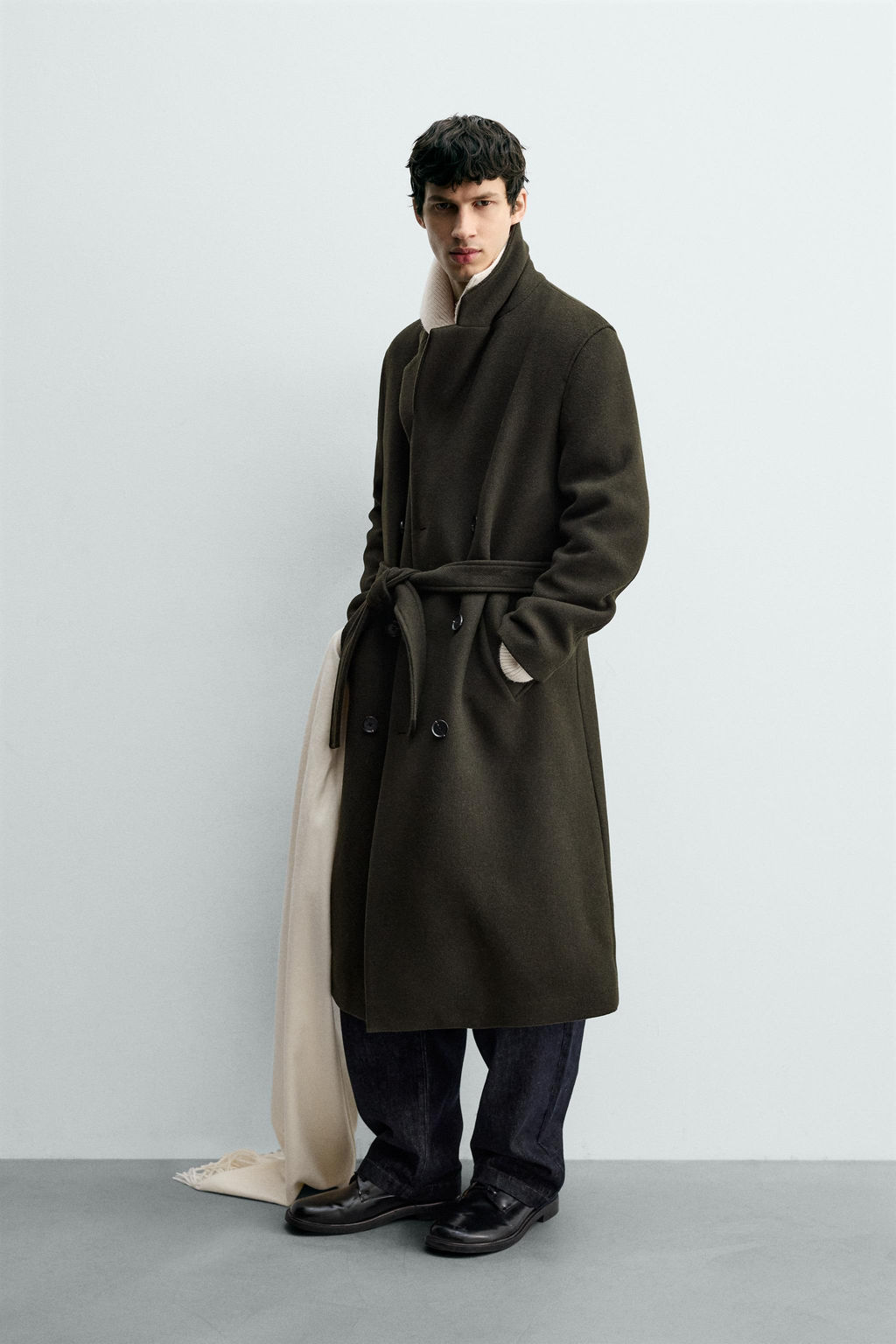 DOUBLE-BREASTED WOOL COAT WITH BELT - Zara фото 4