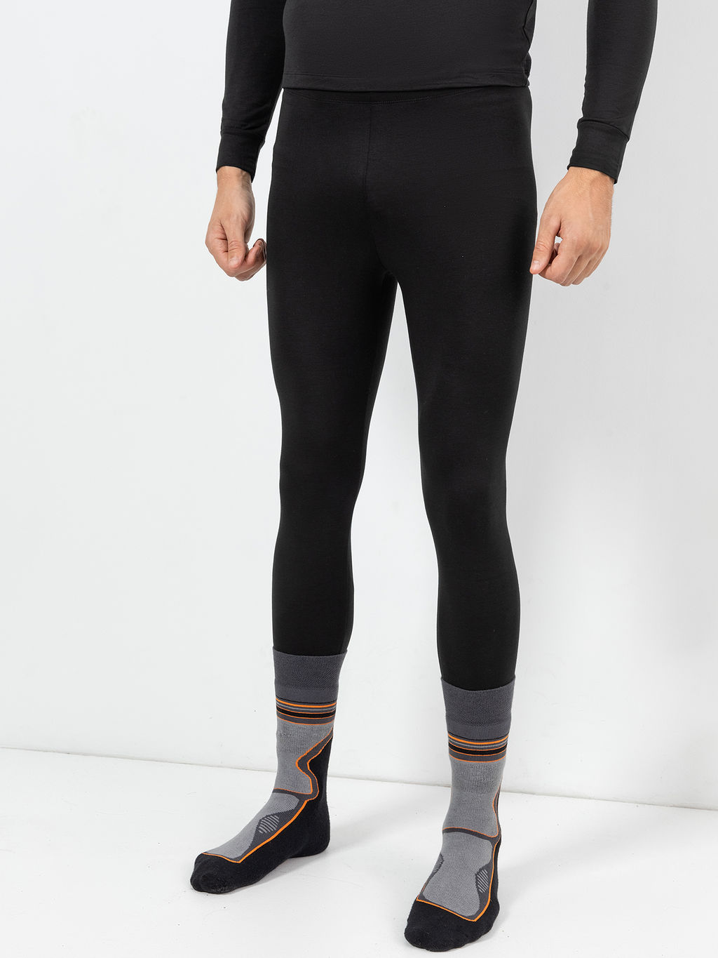 Комплект термо (лонгслив и брюки) в черном цвете черный 691001 - Mark formelle фото 6