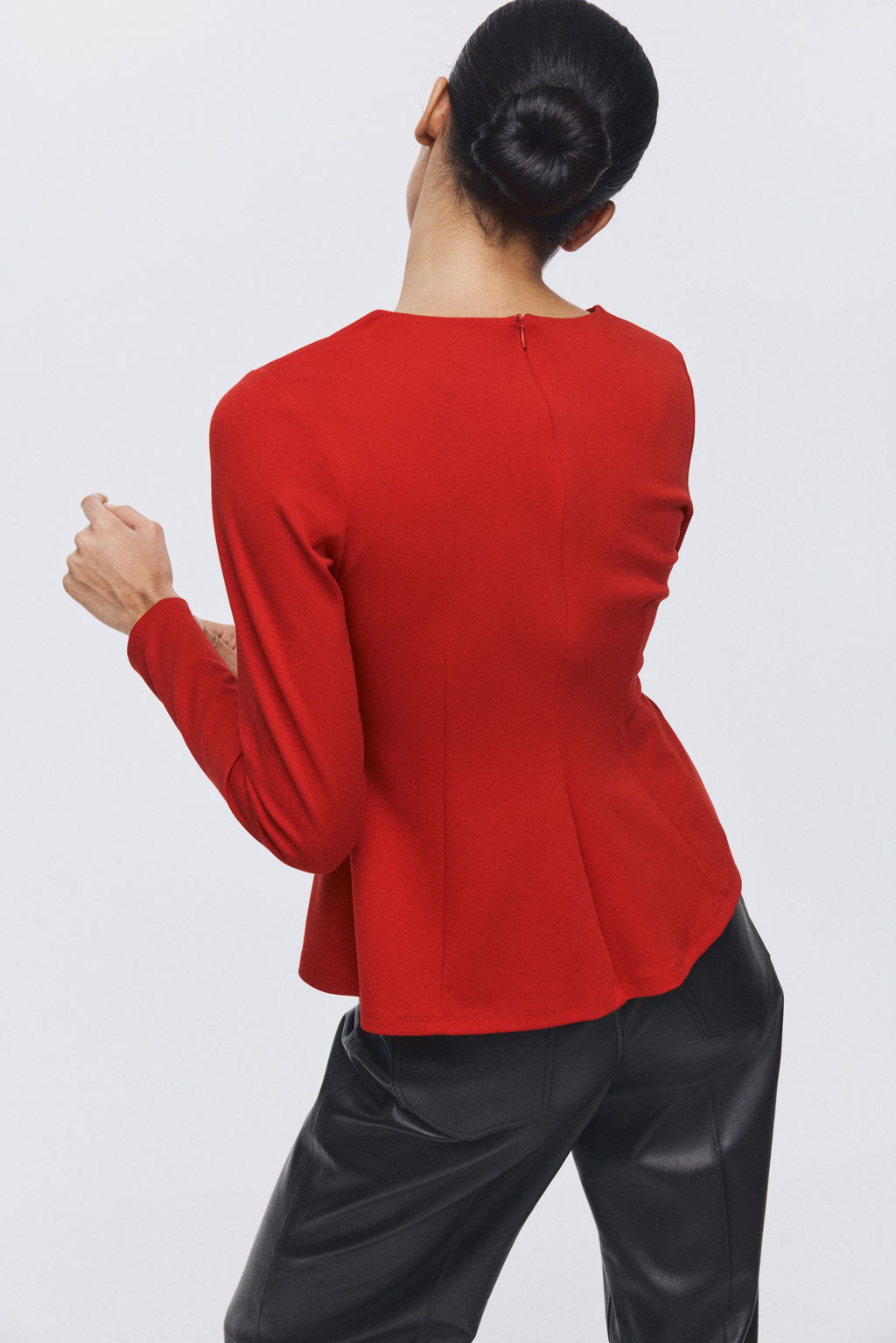 Top de punto con peplum - H&m фото 5