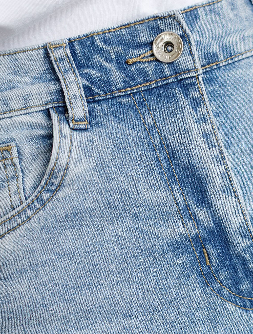 Джинсы трубы с декоративной стиркой из эластичного плотного денима - Vilatte фото 6