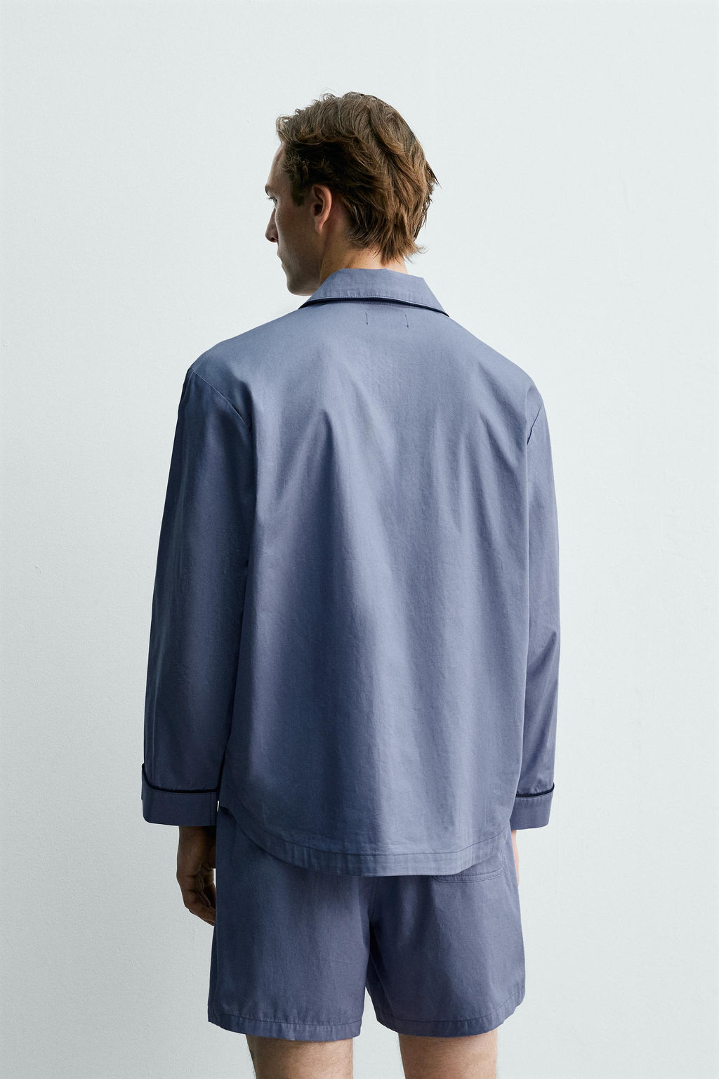 SET PIJAMA PANTAL?N CORTO AARON LEVINE X ZARA / Celeste