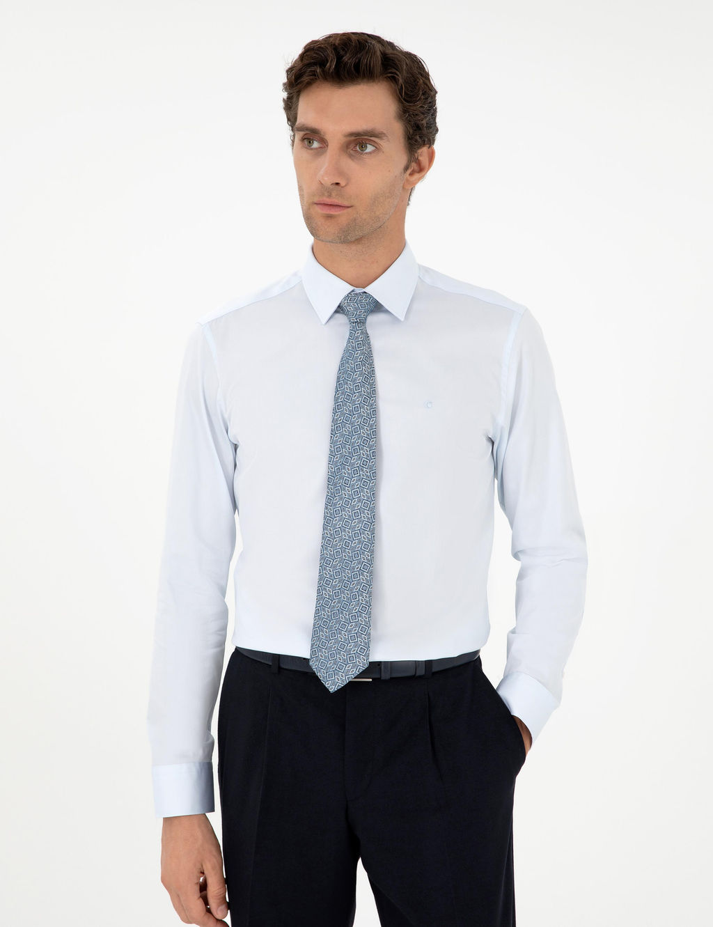 Голубая базовая рубашка зауженного кроя с длинным рукавом - Cacharel фото 3