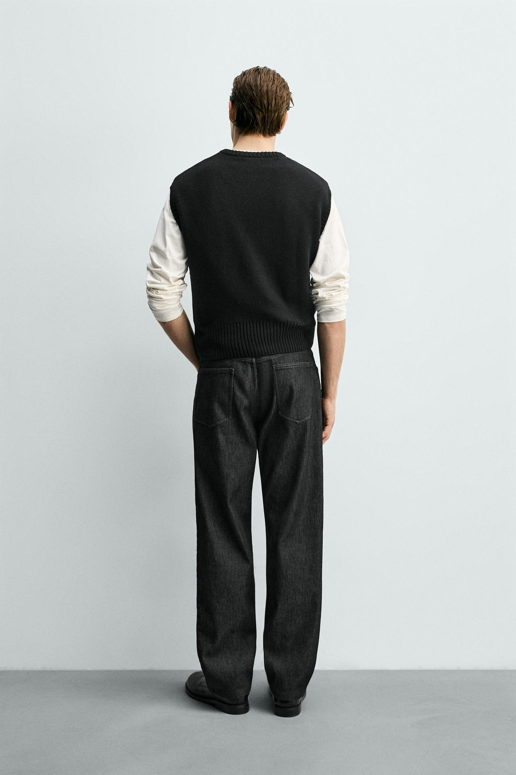 JEANS STRAIGHT FIT T?RMICO / Negro - Zara фото 3