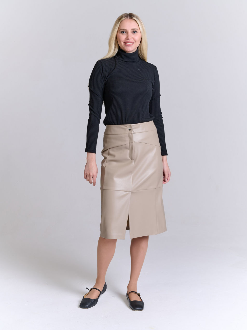 Юбка из экокожи