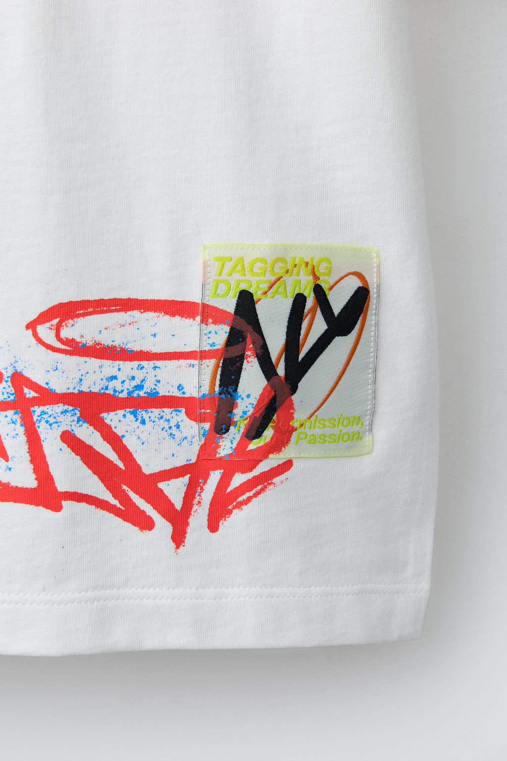 GRAFFITI PRINT T-SHIRT - Zara фото 8
