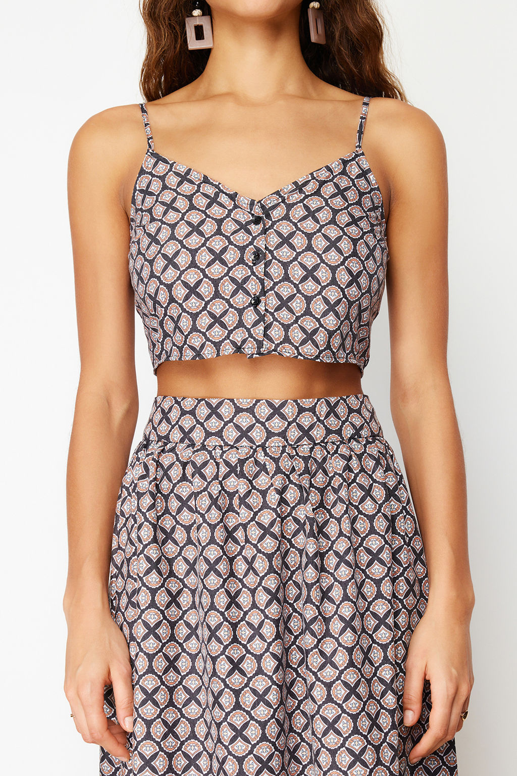 Cok Renkli Ask?l? Dugmeli Crop Dokuma Bluz TWOSS24BZ00163 - Trendyolmilla фото 4