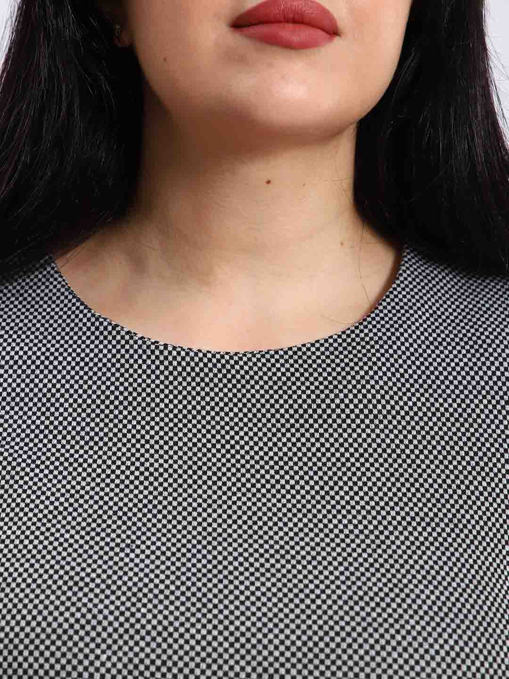 Платье женское, цвет белый черный