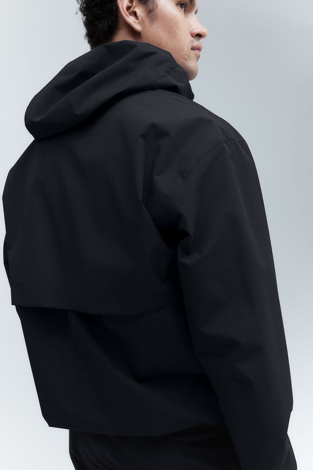 Chubasquero unisex en StormMove - H&m фото 11