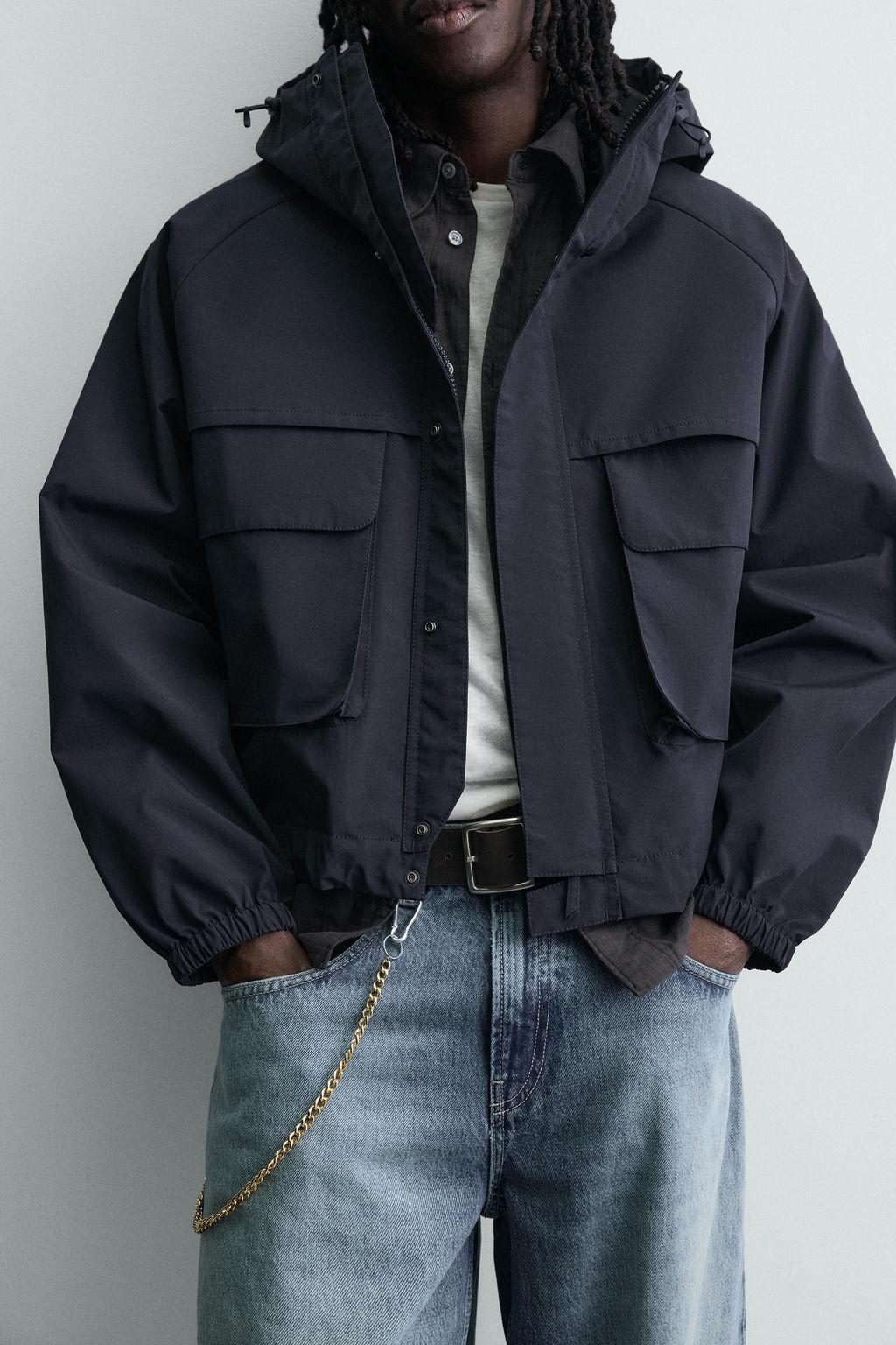 CAZADORA CROPPED FIT WATER REPELLENT / Marino