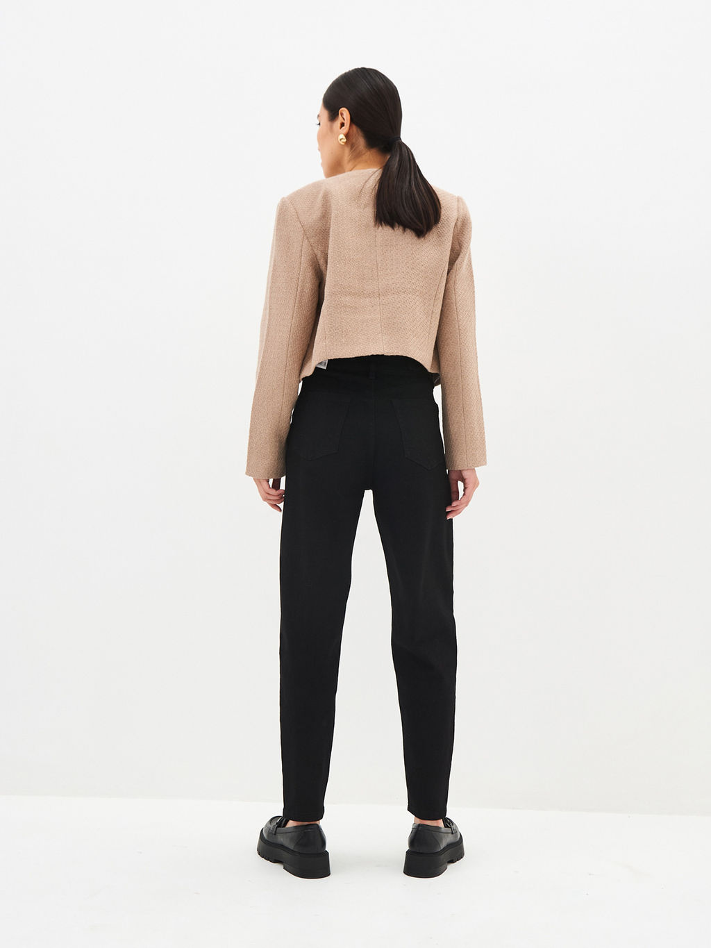 Женские джинсы mom fit с высокой посадкой - Mossmore фото 3