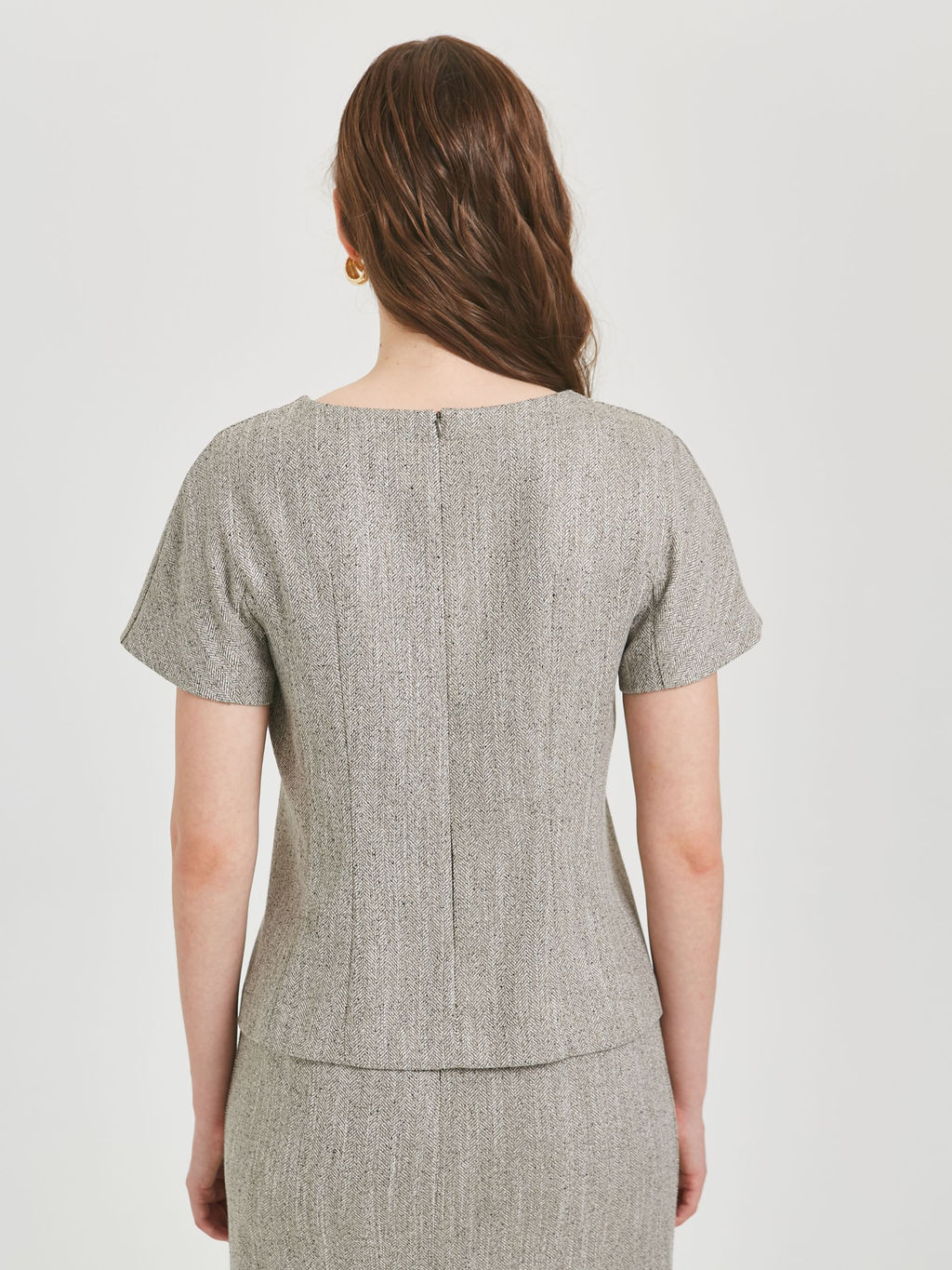 Блузка с цельнокроеным рукавом