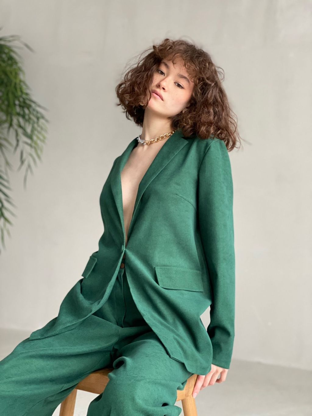 9318 Костюм брючный изумрудный - Martichelli фото 8