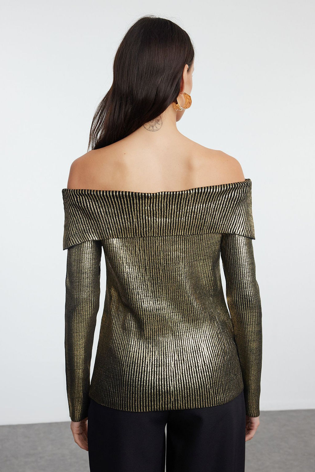 Alt?n Carmen Yaka Varakl? Triko Kazak TWOAW25KZ00152