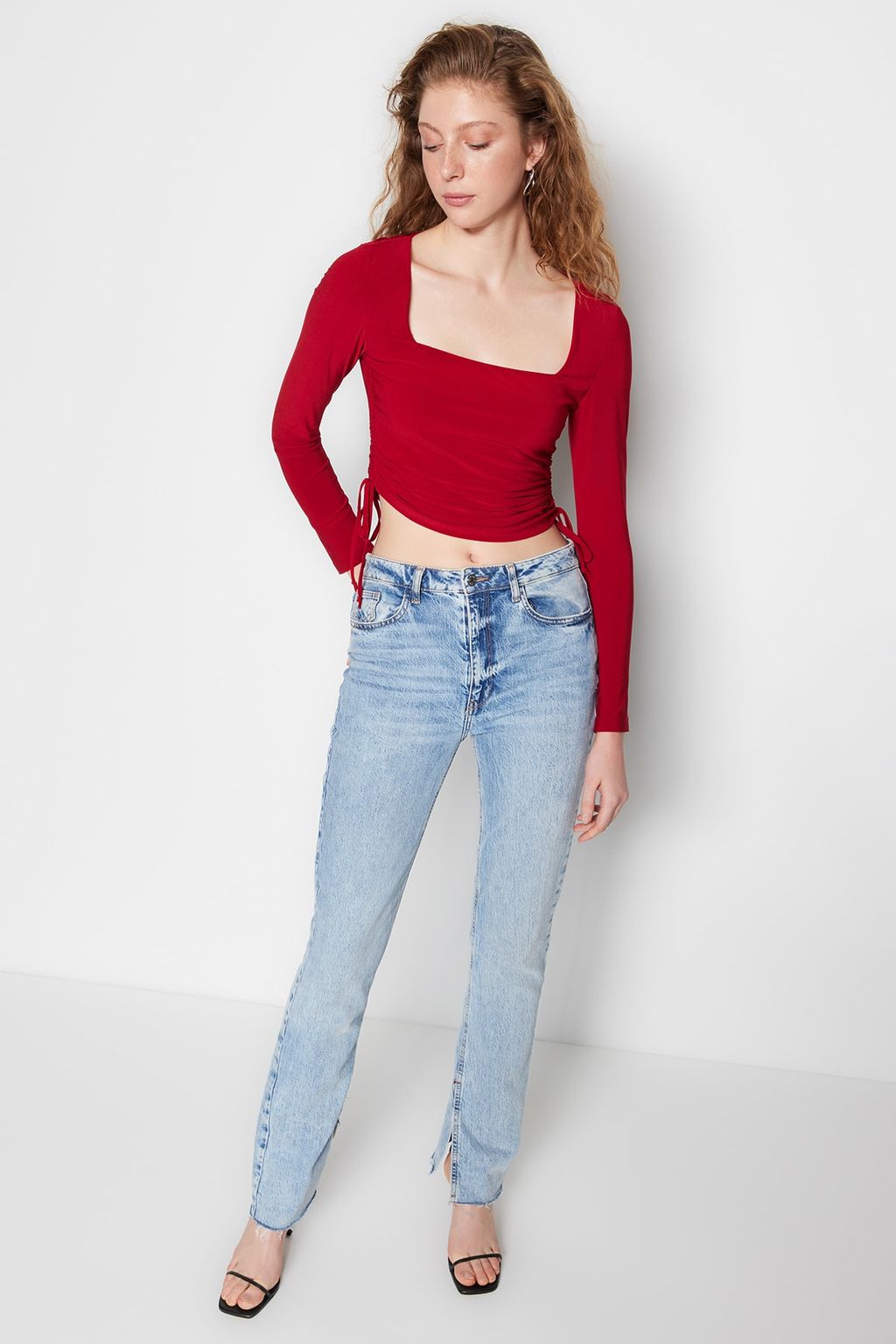 Trendyolmilla Lacivert Kare Yaka Buzgu Detayl? Fitted/Vucuda Oturan Crop Esnek Orme Bluz TWOAW22BZ0263  фото 11