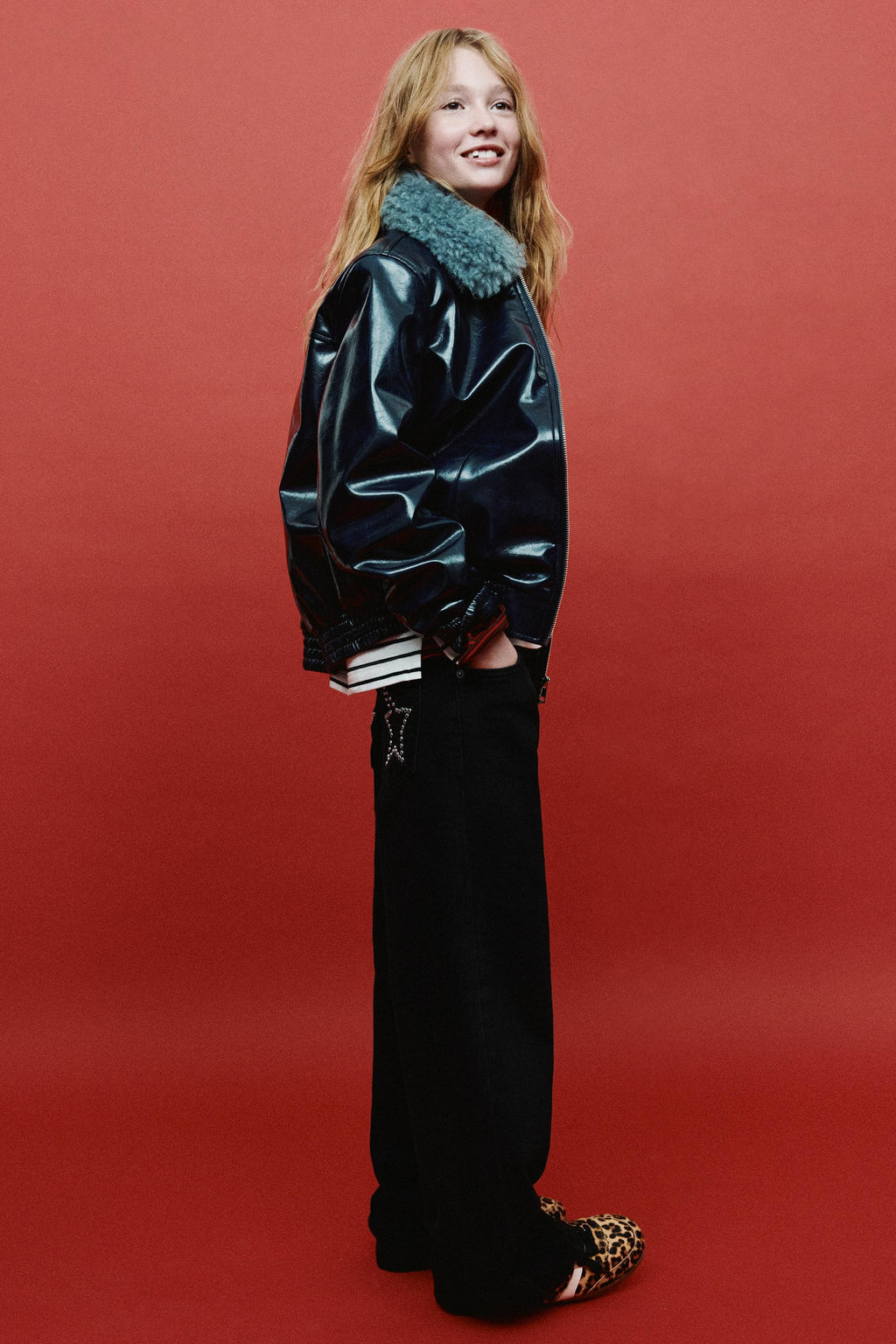 WIDE-LEG JEANS WITH STAR STUDS - Zara фото 5