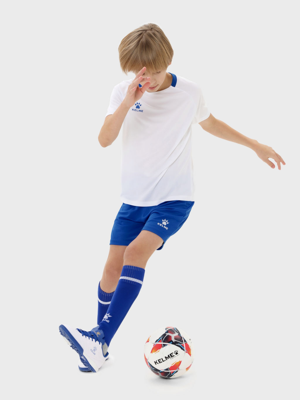Детская футбольная форма KELME Комплект (футболка, шорты) Football Uniform Set White