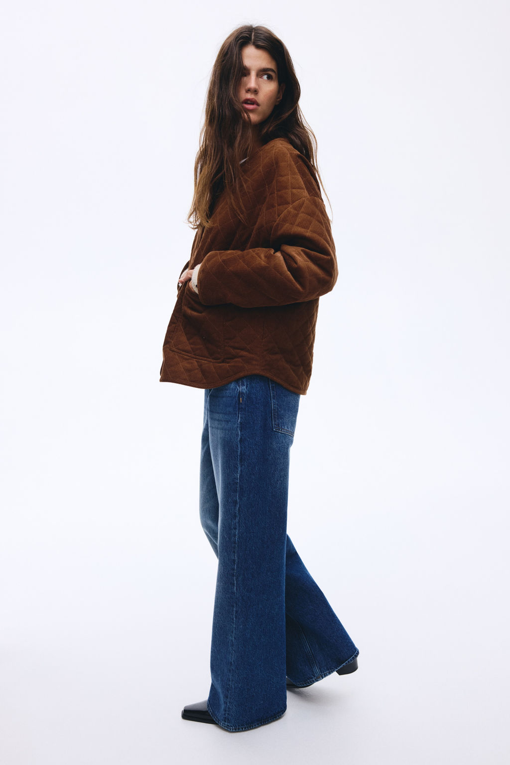 Chaqueta oversize de pana con dise?o guateado - H&m фото 6