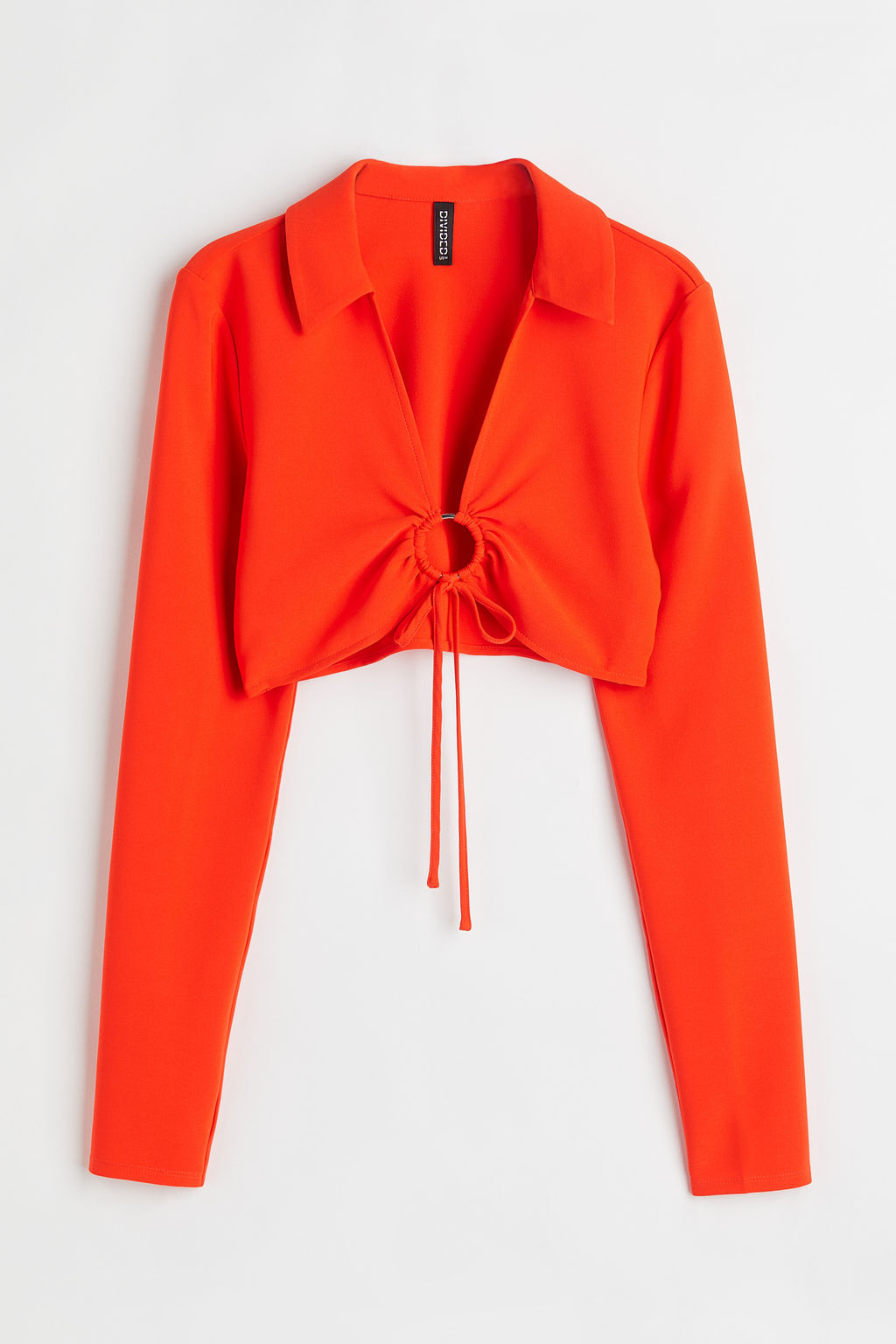 Top cropped con cuello camisero