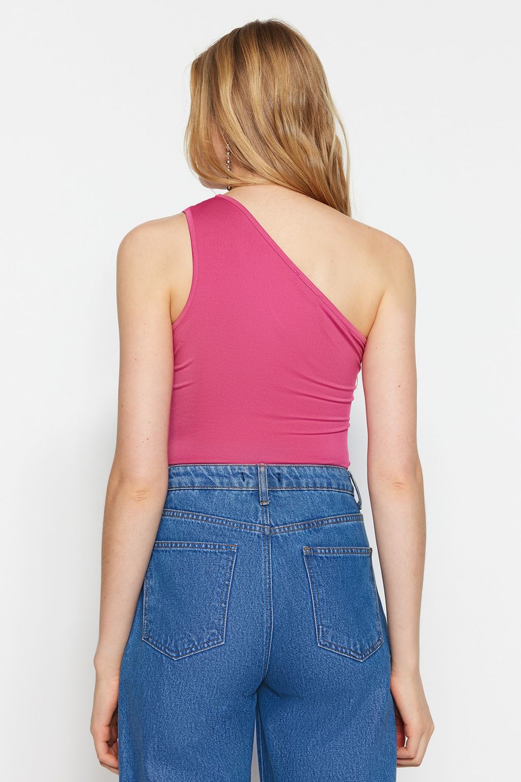 TRENDYOLMILLA Beyaz Asimetrik Yaka Cut Out Detayl? Alttan C?tc?l? Orme Body TWOSS23BD00014  фото 60