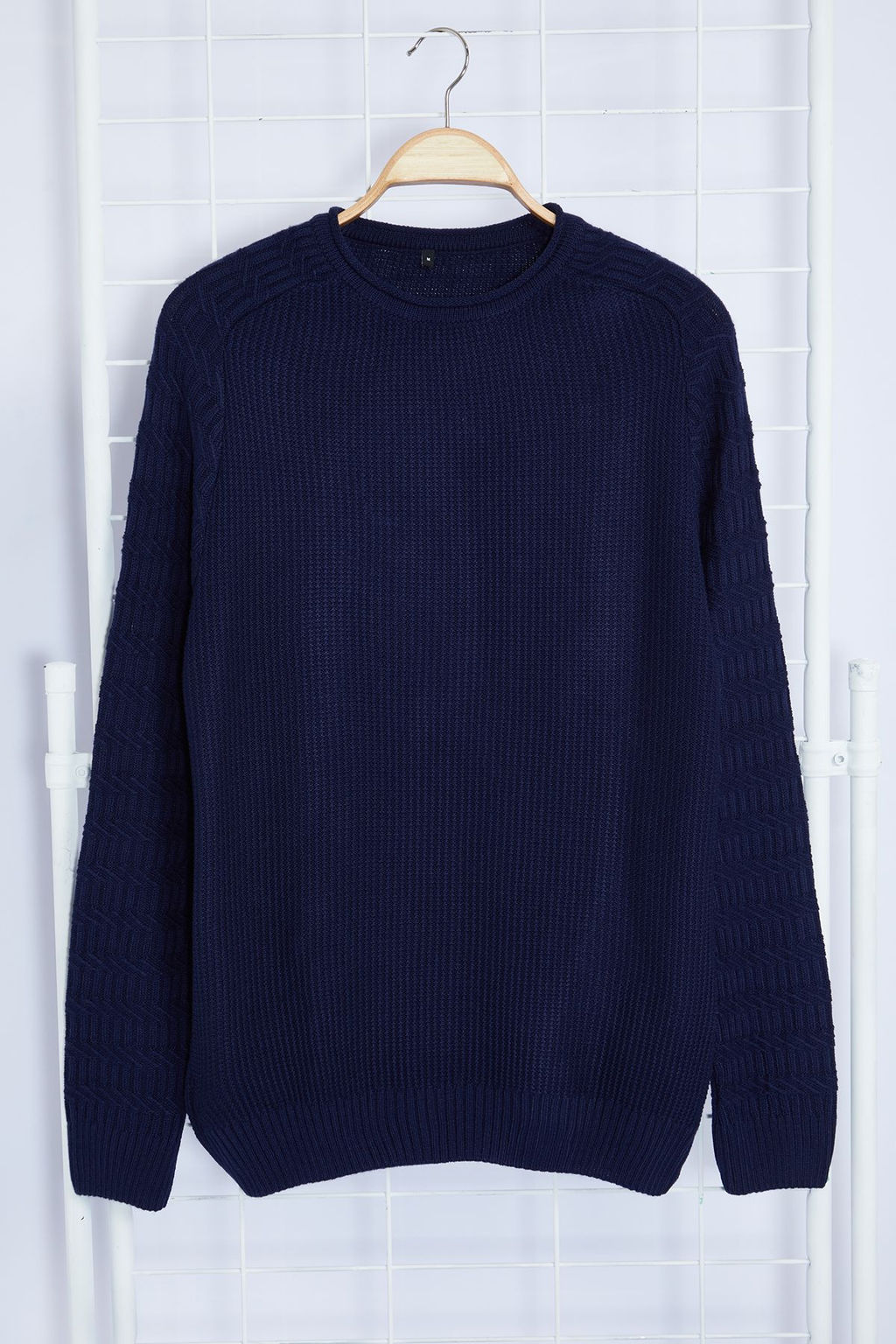 TRENDYOL MAN Gri Slim Fit Dar Kesim Bisiklet Yaka Kol Dokulu Desenli Reglan Kol Triko Kazak TMNAW22KZ0380 - Trendyolmilla фото 20
