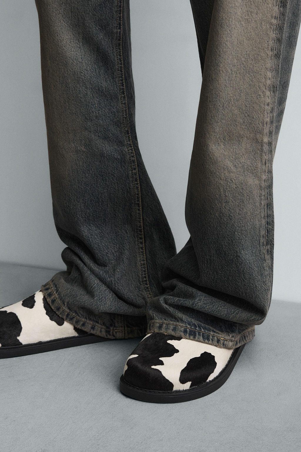 LEATHER AND SHEEPSKIN CLOGS - Zara фото 7
