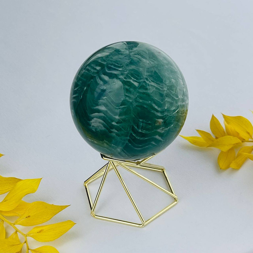 Шар из Флюорита