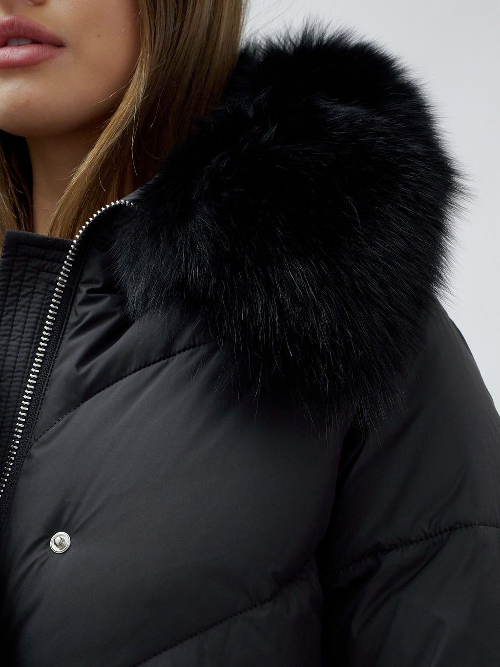 Полупальто женское зимние с мехом песец люкс класса черного цвета 6227Ch - Visdeer фото 10