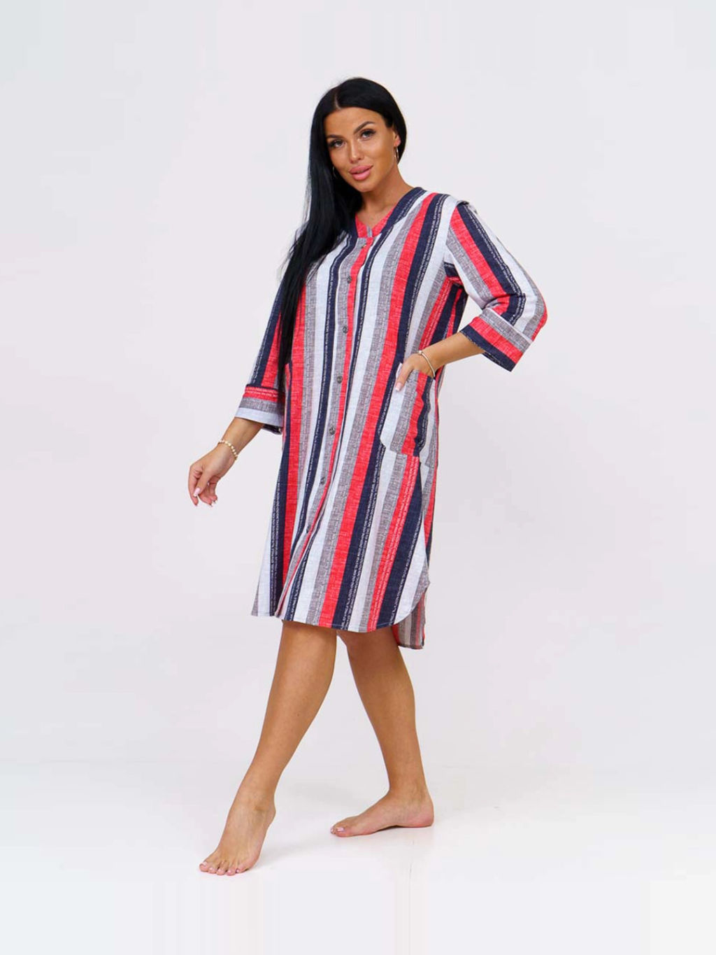 Халат женский, цвет синий красный белый