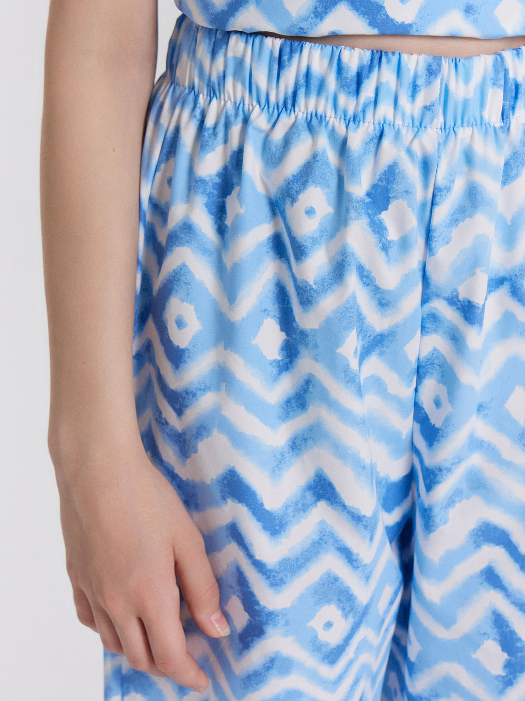 КОМПЛЕКТ ДЛЯ ДЕВОЧЕК (БЛУЗА, БРЮКИ)для эпизодической носки - Mark formelle фото 9