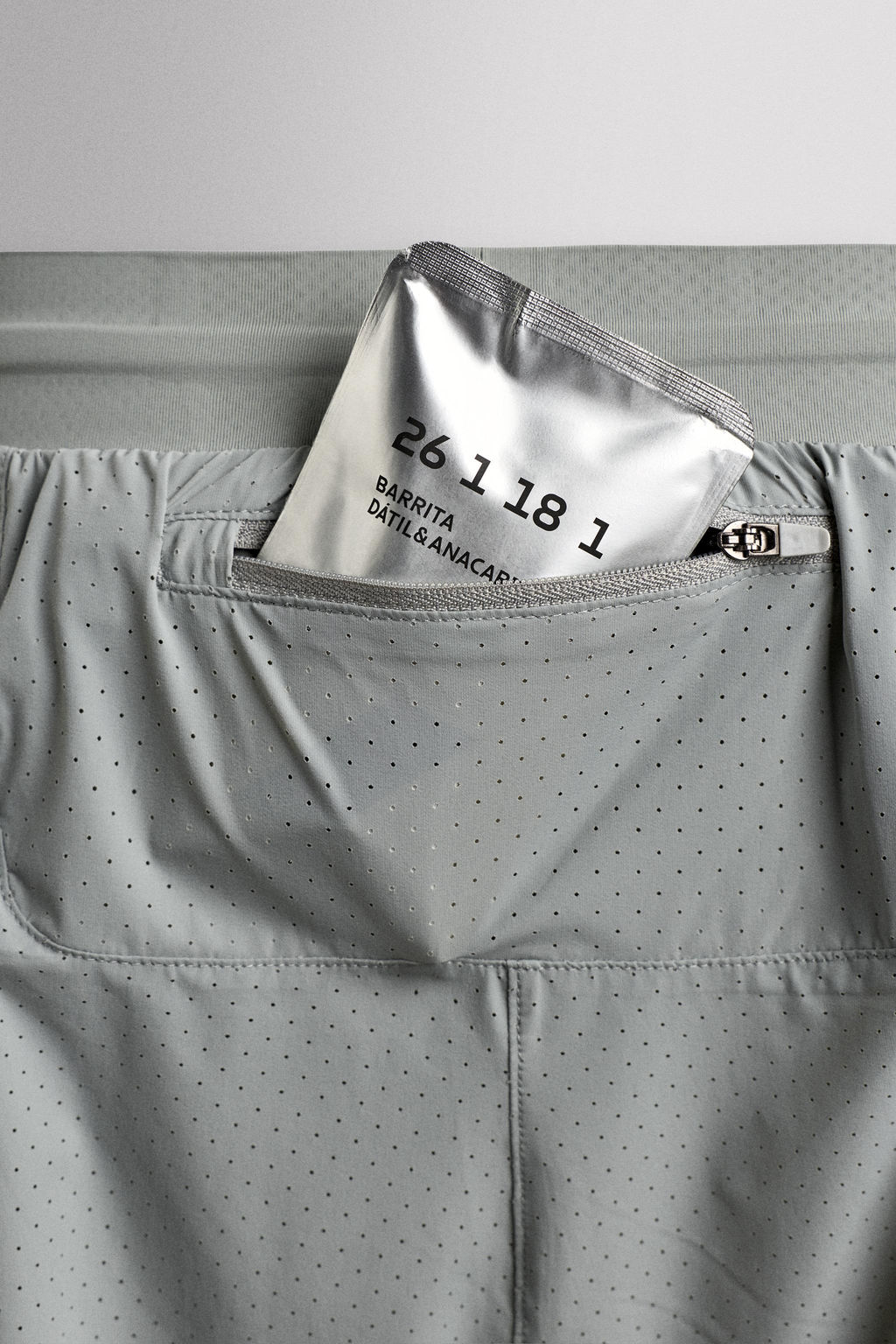 PANTALONES CORTOS RUNNING 2 EN 1 / Gris perla - Zara фото 10
