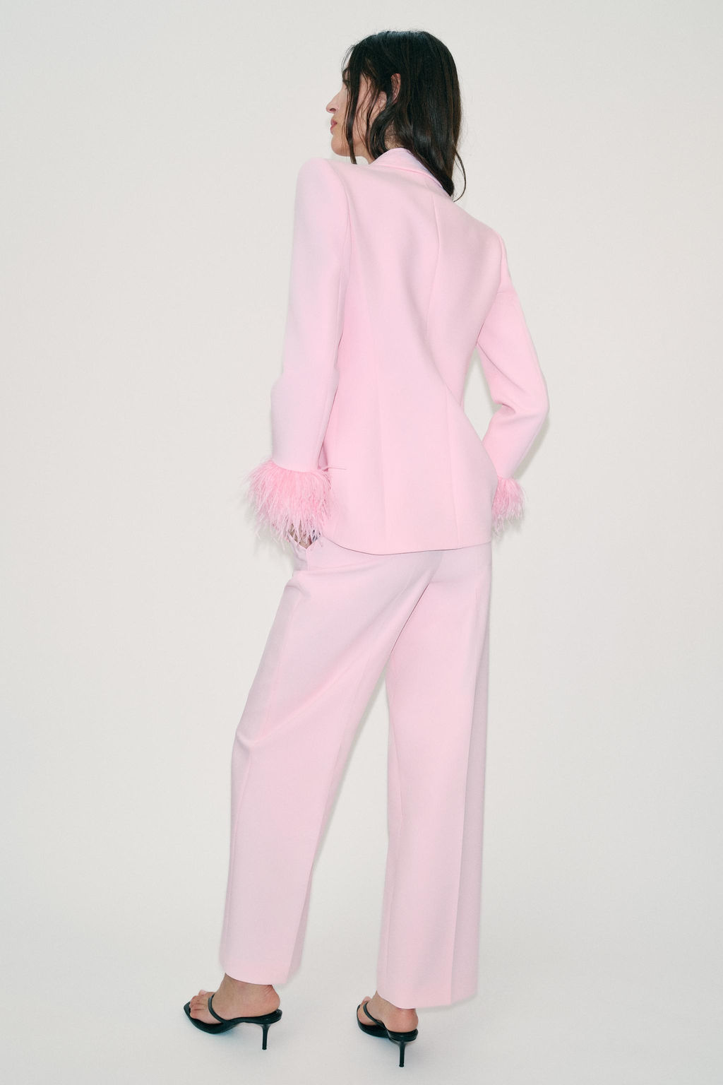 BLAZER HOMBRERAS PU?O PLUMAS SET / Rosa - Zara фото 8