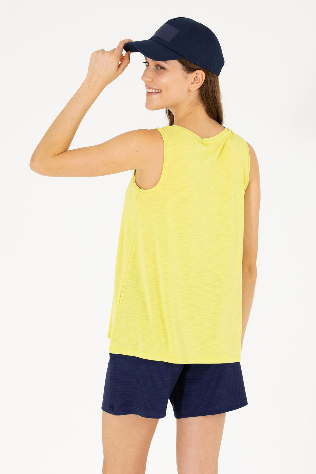 U. S. Polo Assn Женская неоново-желтая футболка без рукавов с круглым вырезом - U.s. polo assn фото 19