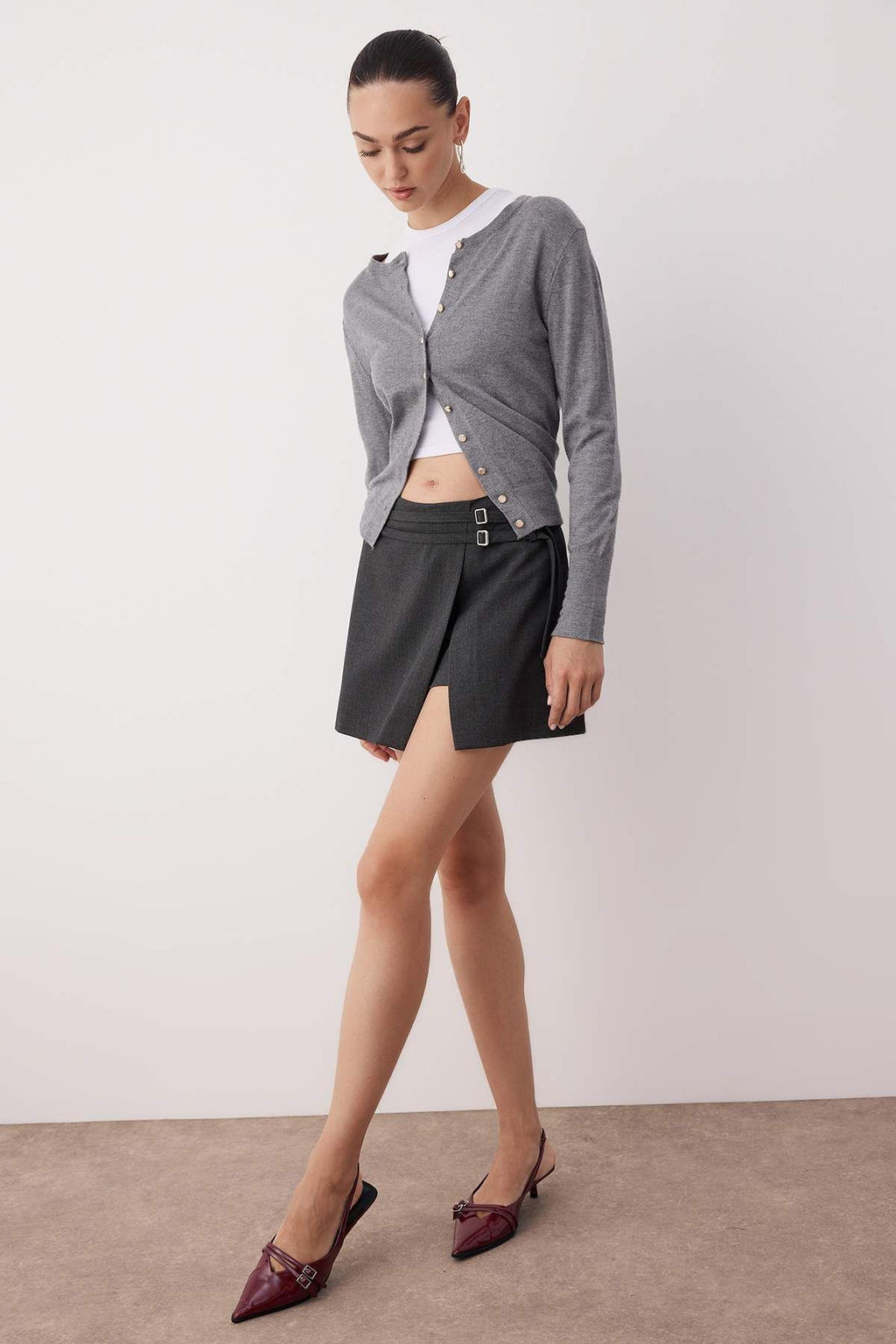 Antrasit Mini Kemer Detayl? Sort Etek Sort & Bermuda TWOAW26SR00011 - Trendyolmilla фото 2
