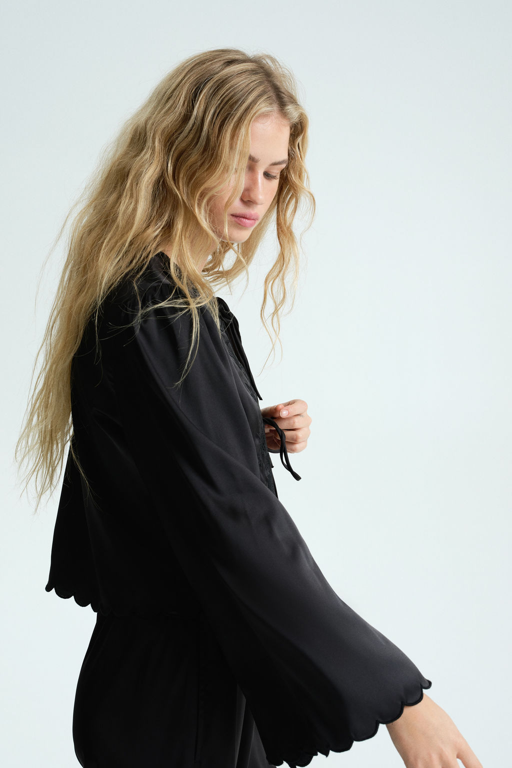 Blusa de sat?n con lazadas - H&m фото 7