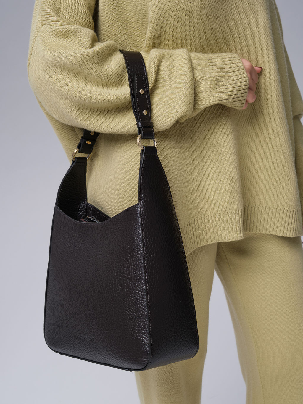 Кожаная сумка Azaro 31027 темно-коричневый