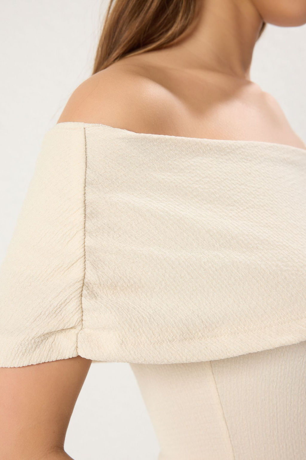 TRENDYOLMILLA Siyah Asimetrik Yakal? Fitted/Vucuda Oturan C?tc?tl? Orme Body TWOSS23BD00060 фото 38