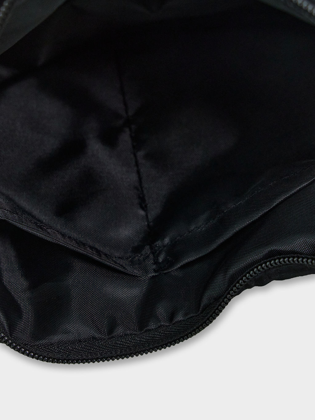 Сумка поясная черная - Mark formelle фото 4