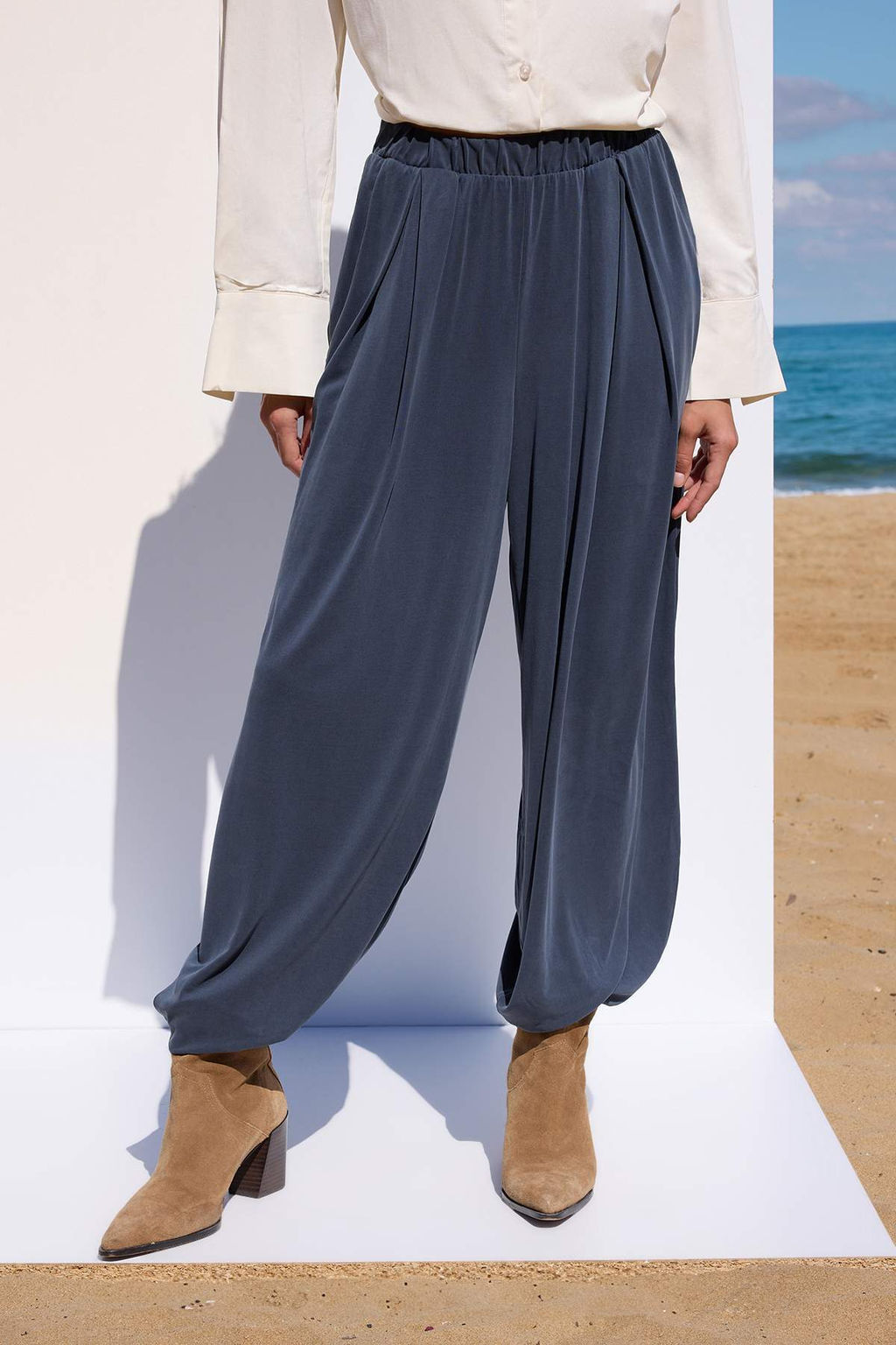 More Sustainable Antrasit Modal Icerikli Havuc/Salvar Orme Pantolon TWOSS24PL00094