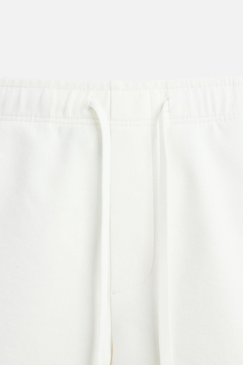 TEXTURED COMFORT BERMUDA SHORTS - Zara фото 9