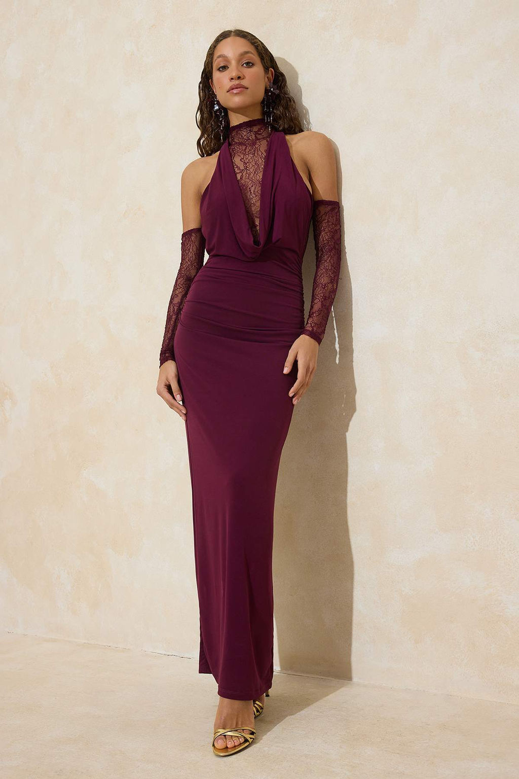 Siyah Dantel Detayl? Derin Degaje Yaka Duz Maxi Abiye & Mezuniyet Elbisesi TPRAW26AE00014 - Trendyolmilla фото 10