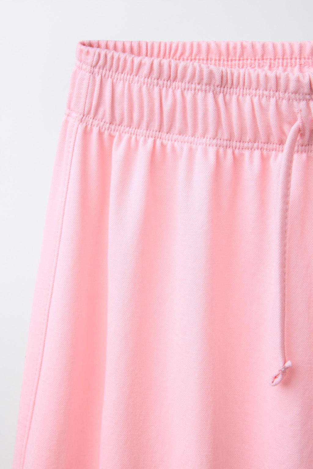 FLOWING WIDE-LEG TROUSERS