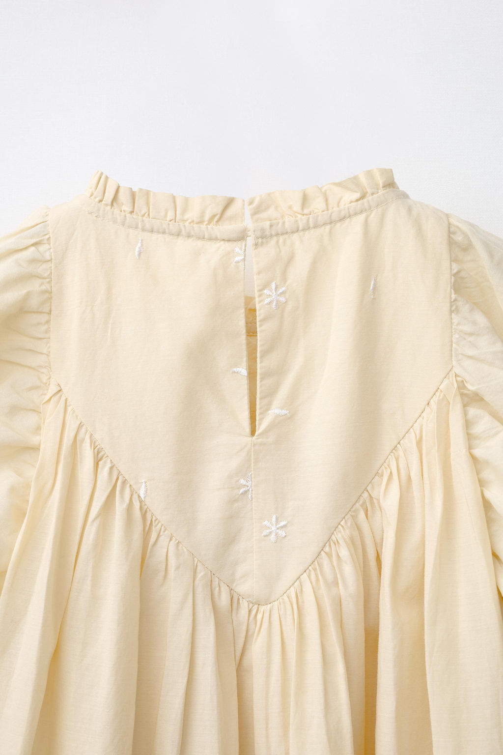 VESTIDO BORDADO ABALORIOS / Amarillo claro - Zara фото 6